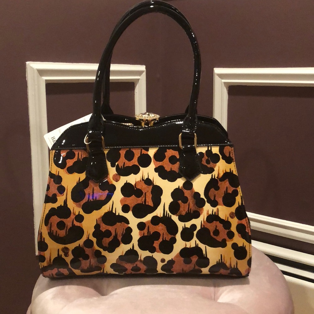 Hearts and Roses Handbag - Picture 5 of 8